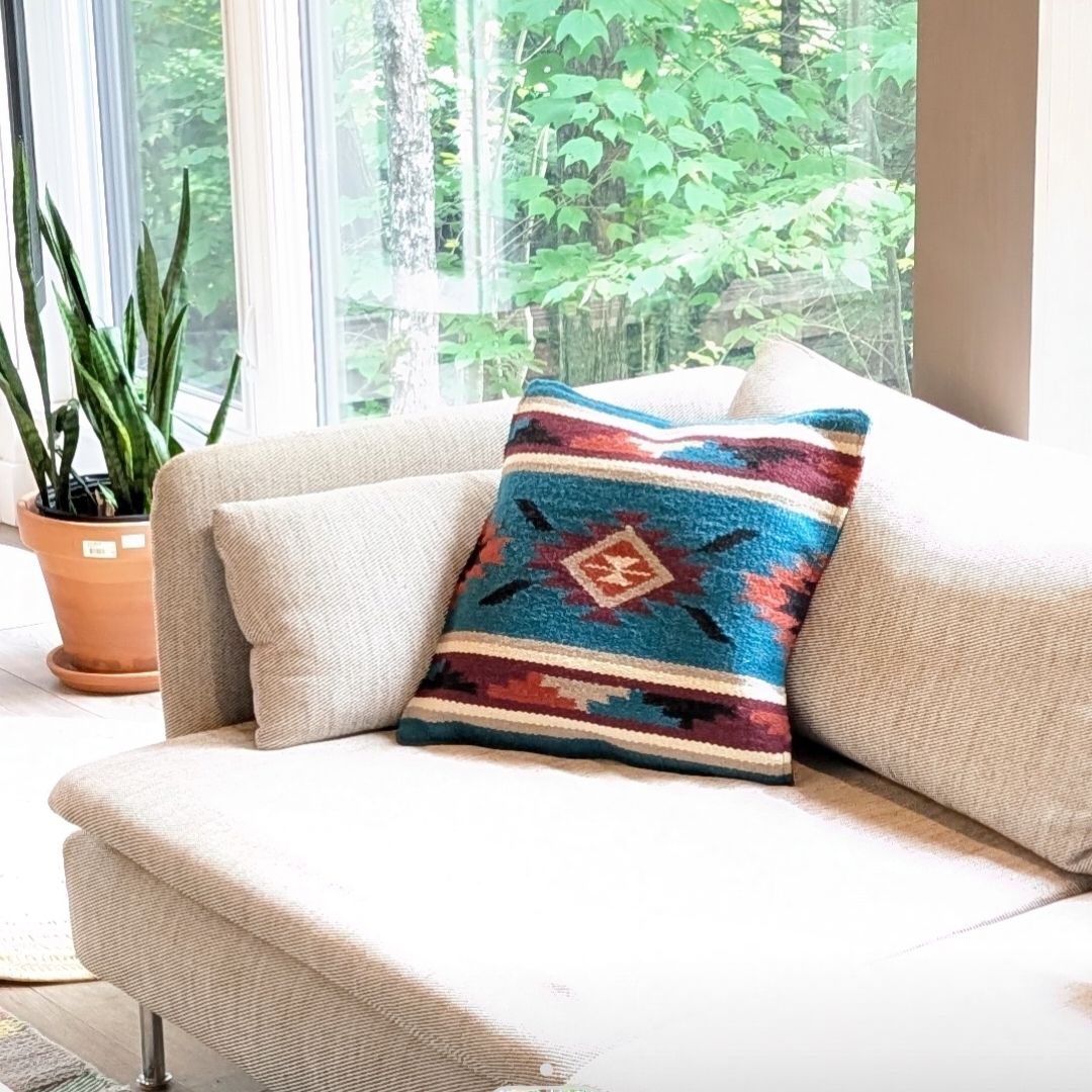 Coussin inspiration Mayas en laine-La tortue